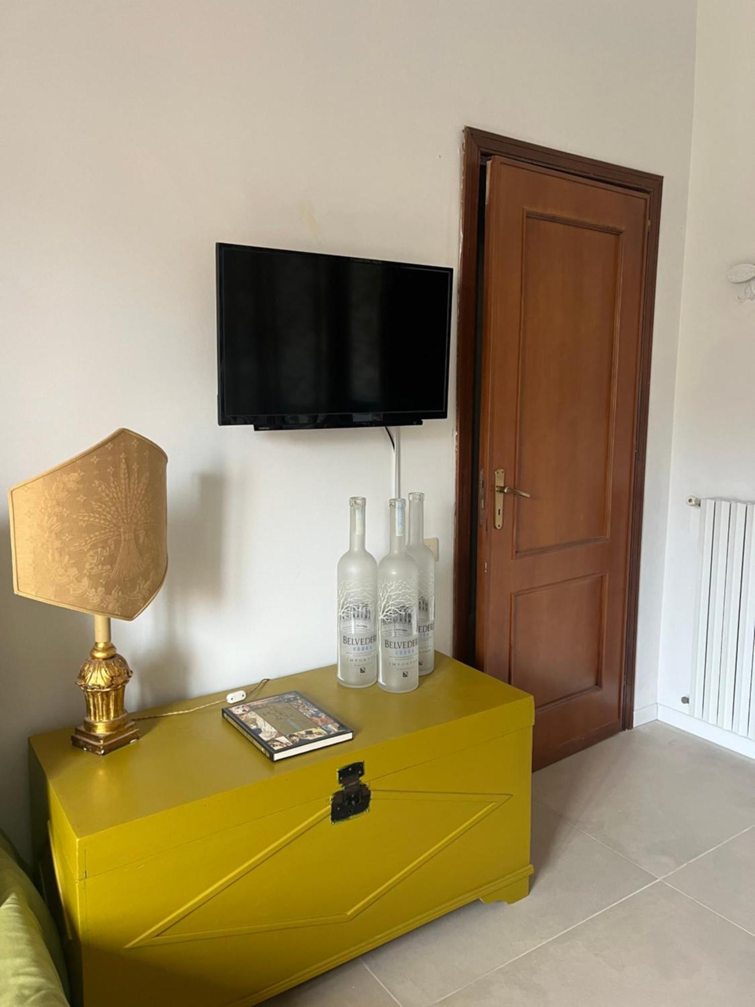 Domus Orestea Luxury Suites باليرمو المظهر الخارجي الصورة